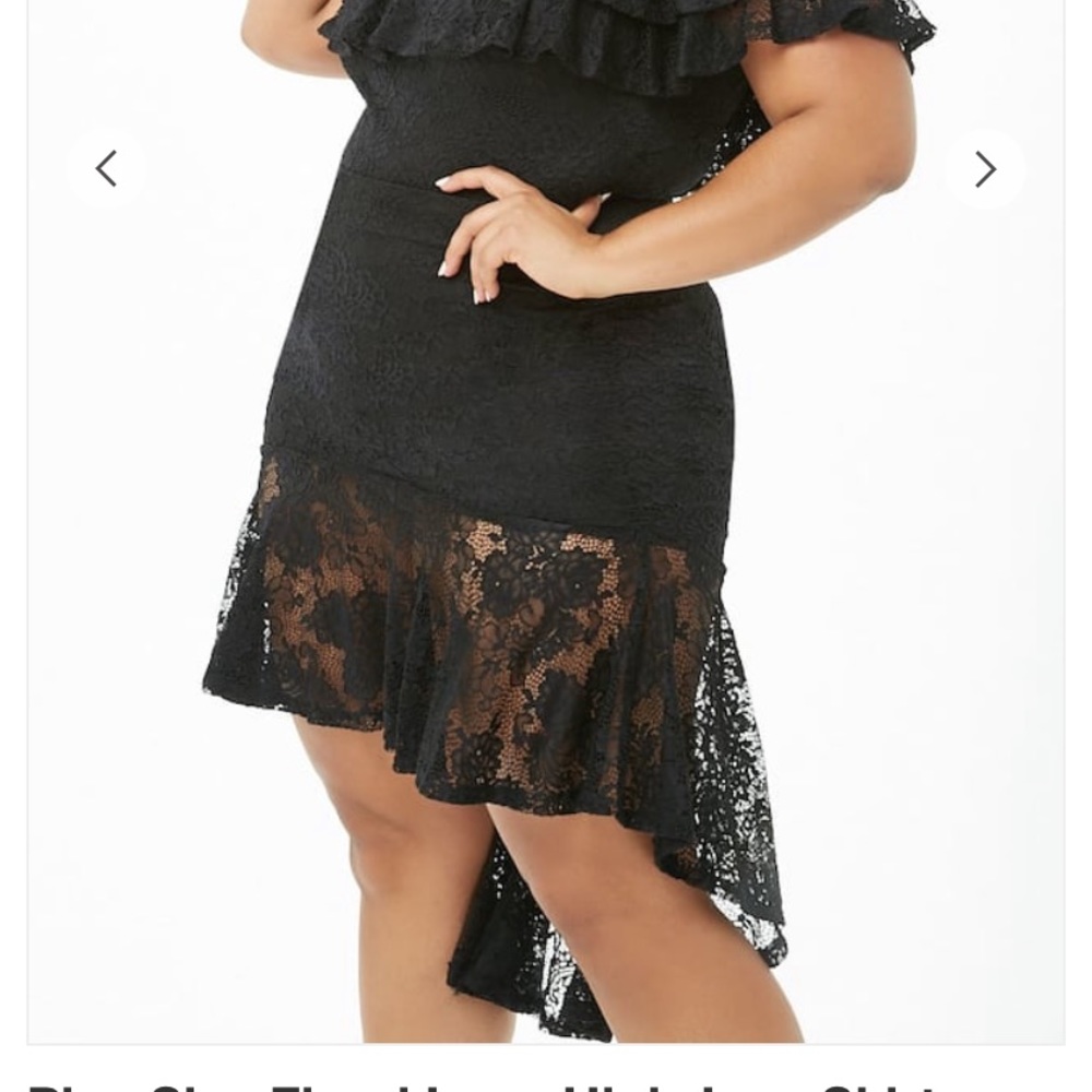 Gorgeous lace skirt new in plastic 1X
